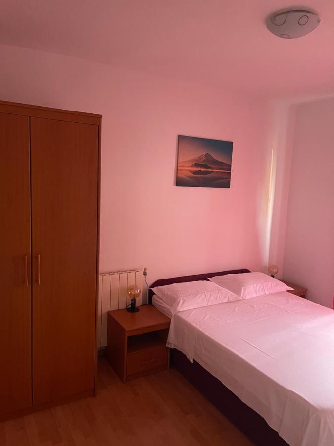 Apartmani Frane Tribalj エクステリア 写真