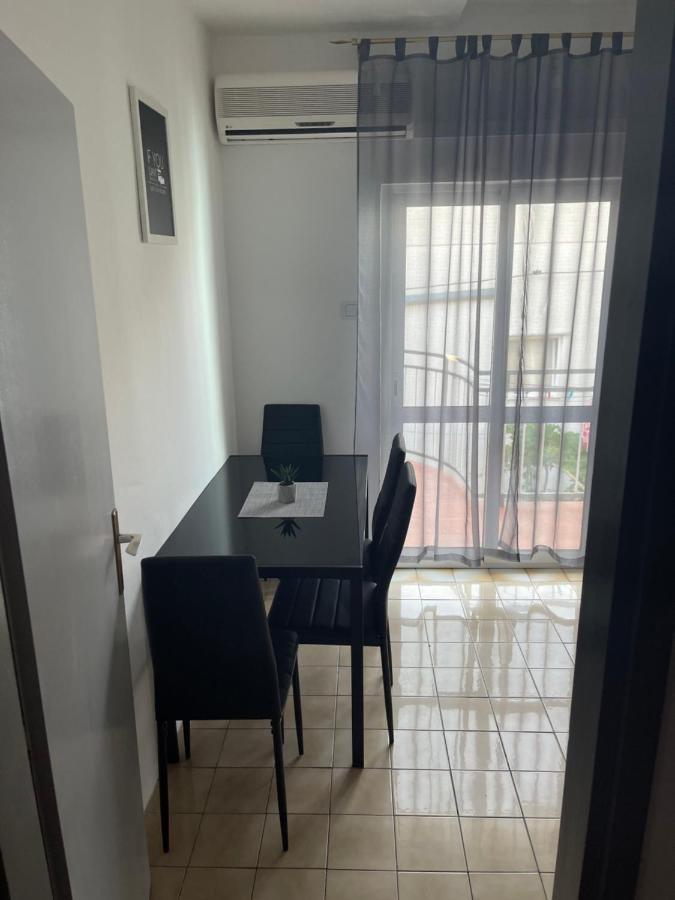 Apartmani Frane Tribalj エクステリア 写真