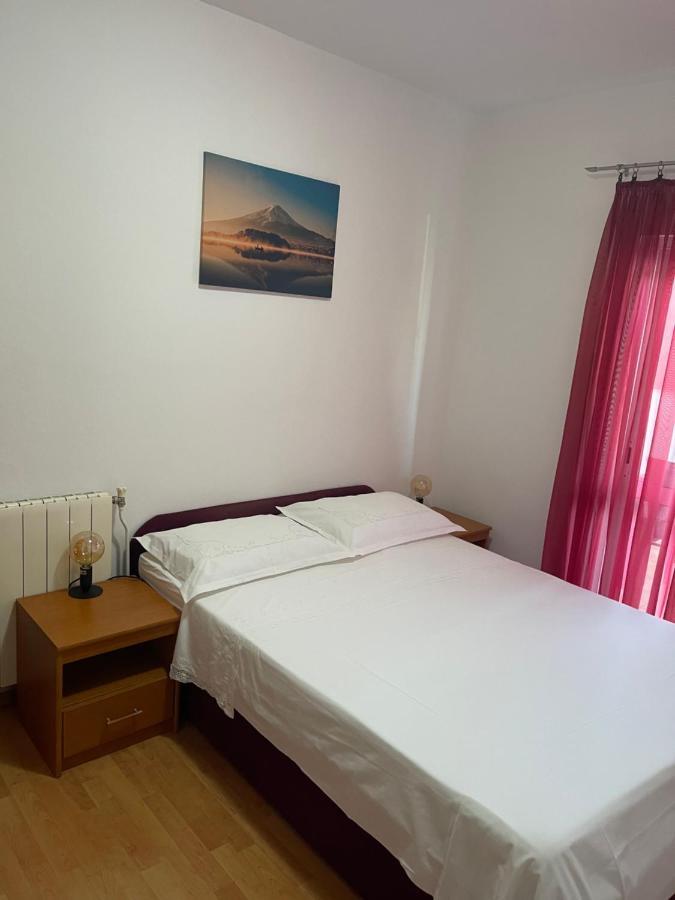Apartmani Frane Tribalj エクステリア 写真