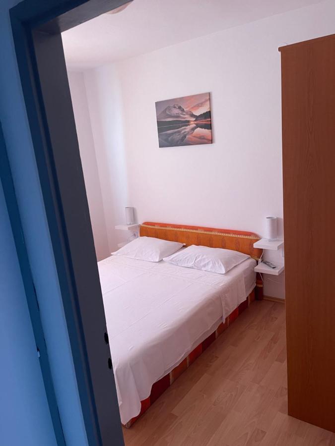 Apartmani Frane Tribalj エクステリア 写真